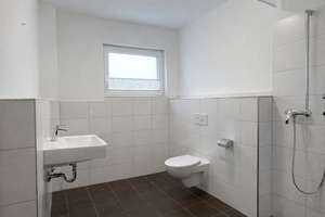 2-Zimmer Wohnung mit Balkon & Einbauküche – Wilhelmstraße 10, 46145 Sterkrade-Mitte, Oberhausen – Vorschaubild 4