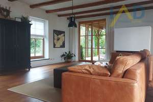 Historisches Landanwesen mit Wohnhaus, Scheune und 3.040 m² Grund – sofort bezugsfrei – Die vollständige Adresse der Immobilie erhältst du vom Anbieter., 84089 Aiglsbach – Vorschaubild 1
