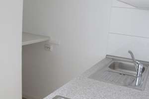 Stilvolle ruhige 3-Zi-Dachgeschosswohnung – eigene Etage, Dachbalken & Gartenmitnutzung – Die vollständige Adresse der Immobilie erhältst du vom Anbieter., 24114 Südfriedhof, Kiel – Vorschaubild 13