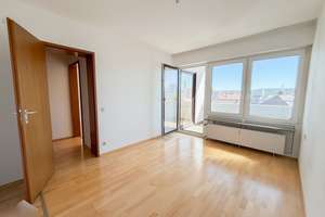 Frisch renovierte 2-Zimmer-Wohnung mit Balkon und EBK in Leonberg – Eltinger Straße 13, 71229 Leonberg – Vorschaubild 6