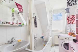Aufgepasst! Traumhafte 3 Zimmer Maisonette Wohnung über den Dächern von Nürnberg – Die vollständige Adresse der Immobilie erhältst du vom Anbieter., 90439 St. Leonhard, Nürnberg – Vorschaubild 5
