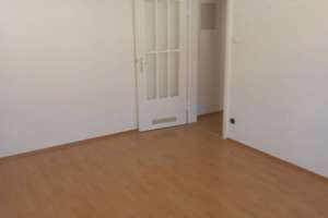Sanierte 2-Zimmer-Wohnung mit Einbauküche in Hannover – Roonstraße 4, 30161 List, Hannover – Vorschaubild 6
