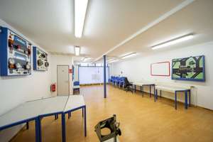 **Wohnen & Arbeiten unter einem Dach: 2 Wohneinheiten + Ladenlokal + 3 Garagen + Ausbaureserve** – Die vollständige Adresse der Immobilie erhältst du vom Anbieter., 50181 Bedburg – Vorschaubild 29