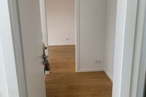Neuwertige 2,5-Raum-Wohnung mit Balkon und Einbauküche in München Schwabing (Olympiapark) – Die vollständige Adresse der Immobilie erhältst du vom Anbieter., 80809 Am Luitpoldpark, München – Vorschaubild 19