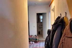 Attraktive 3-Raum-Eigentumswohnung mit Balkon, Aufzug und Tiefgaragenstellplatz in der Leipziger Sü – Die vollständige Adresse der Immobilie erhältst du vom Anbieter., 4275 Südvorstadt, Leipzig – Vorschaubild 4