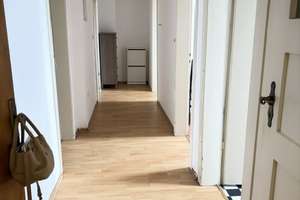 *Schöne DG. Altbau-Wohnung*BRUNNENSTRAßE* – Brunnenstraße 69, 40223 Bilk, Düsseldorf – Vorschaubild 2
