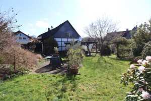 Langenfeld-Wiescheid! Charmantes Fachwerkhaus mit großem Grundstück und Carport. – Mettmann (Kreis) – Vorschaubild 3