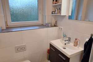 4-Zimmer-Wohnung mit Balkon zentral in Frankfurt trotzdem im Grünen, WG tauglich  – 60320 Dornbusch, Frankfurt am Main – Vorschaubild 6
