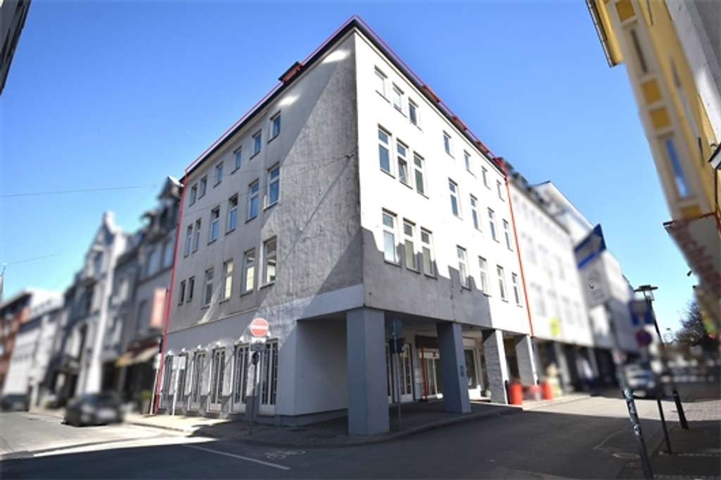 Zentrales Wohn- und Geschäftshaus in der BI-Altstadt