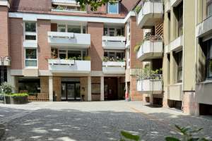Charmante 3,5-Zimmer-Eigentumswohnung mit Süd-Balkon, TG-Stellplatz und viel Potenzial – Geleitsgasse 2, 90762 Altstadt, Innenstadt, Fürth – Vorschaubild 3
