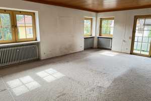 RESERVIERT ! Stadt Zwiesel: Wohnhaus mit Halle/Werkstatt + Sanierungsobjekt Wohnhaus m. Laden - zent – Regen (Kreis) – Vorschaubild 10