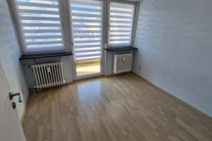Mietfreies Ein- / Mehrfamilienhaus in Offenbach Bieber zu verkaufen. ca. 250 m2 WF, 3-4 Wohnungen – 63073 Bieber, Offenbach am Main – Vorschaubild 33
