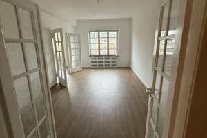 Erstbezug nach Sanierung - helle 3-Zimmer  Altbau Wohnung