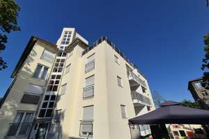 GESUCHTES STRIESEN! VERMIETETE 2 RAUM- WOHNUNG, 2.OG, BALKON, LIFT, TG UND HOBBYRAUM! – Eibenstocker Straße 25, 1277 Striesen-Süd, Dresden – Vorschaubild 7