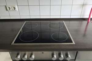 *MODERNISIERTES WOHNAMBIENTE! Renovierte, helle 2,5 Zi.-Whg., Termiedenhof, E-Borbeck!* – Termiedenhof 20, 45355 Bochold, Essen – Vorschaubild 11