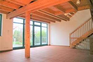 Frankfurt-Süd, außergewöhnliches Haus mit großem Garten, Garage, EBK und Sauna. – Die vollständige Adresse der Immobilie erhältst du vom Anbieter., 63128 Dietzenbach – Vorschaubild 4