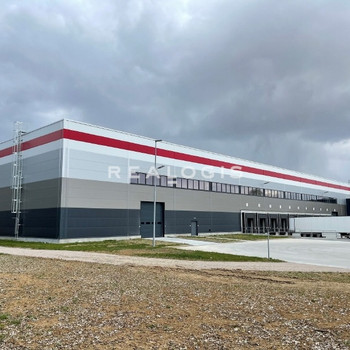Obertraubling, ca. 16.000 m² Logistikhallenfläche zu vermieten