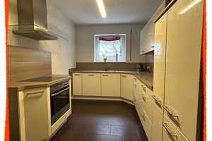 Haus mit EINBAUKÜCHE, Terrasse, BALKON und Garage in Werdau-Steinpleis zu vermieten! – Zwickau (Kreis) – Vorschaubild 8