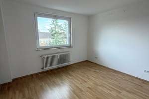 Gepflegte  2-Zimmerwohnung mit separater Küche und Balkon - 6913302 – Servatiusstraße 69, 51109 Ostheim, Köln – Vorschaubild 7