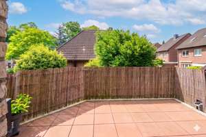 3-Zimmer-Wohnung mit großer Terrasse, Kamin und Garage in Junkersdorf. – Die vollständige Adresse der Immobilie erhältst du vom Anbieter., 50858 Junkersdorf, Köln – Vorschaubild 8