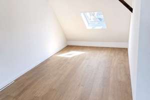 Frisch renovierte 3-Zimmer-Wohnung im Zentrum / Dachgeschoss / – 44145 Nordmarkt, Dortmund – Vorschaubild 2