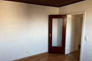 Genießen Sie den unverbaubaren Blick über Mannheim aus einer liebevoll renovierten Eigentumswohnung – Die vollständige Adresse der Immobilie erhältst du vom Anbieter., 68309 Vogelstang, Mannheim – Vorschaubild 4