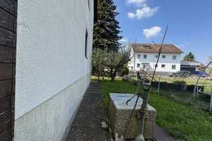 Zweifamilienhaus mit Garten und Garage zu verkaufen – Die vollständige Adresse der Immobilie erhältst du vom Anbieter., 84032 Wolfgang, Landshut – Vorschaubild 5