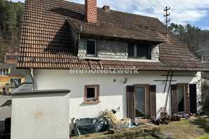 Vermietet, gepflegt, naturnah! Harmonisches Zweifamilienhaus in bester Lage. – Bad Dürkheim (Kreis) – Vorschaubild 5