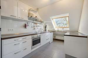 Offenes Wohnen auf zwei Ebenen – Maisonette mit Südbalkon – Die vollständige Adresse der Immobilie erhältst du vom Anbieter., 50859 Widdersdorf, Köln – Vorschaubild 7