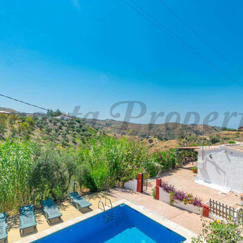 Landhaus mit privatem Pool in Sedella