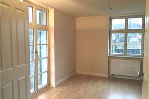 Seltene Gelegenheit!!! 3,5-Zimmer-Wohnung mit zwei Balkonen, zwei Bädern, EBK, Stellplatz & Aufzug – 67063 Nord-Hemshof, Ludwigshafen am Rhein – Vorschaubild 2