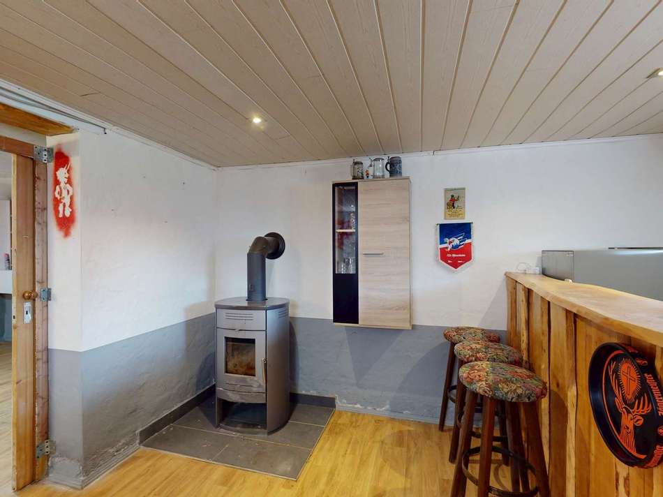 Keller, Bar