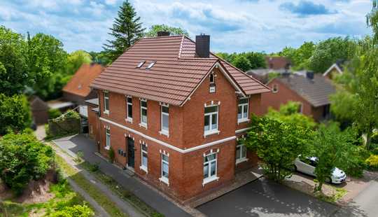 Bild von Mehrfamilienhaus mit Altbaucharme – 3 Einheiten in zentraler Lage von Aurich