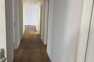 Wiesbaden: Hochwertige Familienwohnung im KfW-55-Standard – Lange Seegewann 15, 65205 Delkenheim, Wiesbaden – Vorschaubild 9