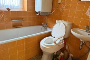 Handwerkertraum mit großem Garten, Garage und Stellplatz: Vielseitiges Ein- bis Dreifamilienhaus. – Die vollständige Adresse der Immobilie erhältst du vom Anbieter., 46047 Schlad, Oberhausen – Vorschaubild 6