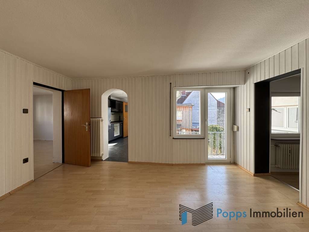 Immobilie in Kelkheim - Geräumiges Wohn- und Geschäftshaus mit viel Potenzial - Bild 4