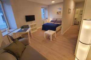 Möblierte 1-Zimmer Wohnung in Düsseldorf zu vermieten! – Adersstraße 83, 40215 Düsseldorf – Vorschaubild 1