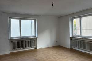 Helle 3 Zimmer Wohnung in Lechhausen – Brunnenstraße 2, 86165 Lechhausen-Ost, Augsburg – Vorschaubild 1