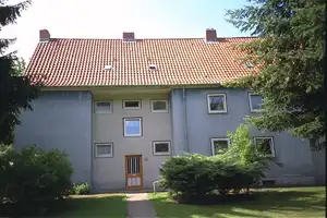 Saarstr. 43, E R - Feine kleine Wohnung im Grünen mit guter Infrastruktur – Saarstr. 43, 38116 Braunschweig – Vorschaubild 1
