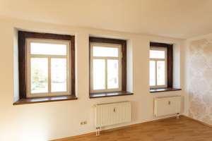 Offene Wohnküche, überdachte Terrasse - und das mitten in Burg! – Markt 27, 39288 Burg – Vorschaubild 4