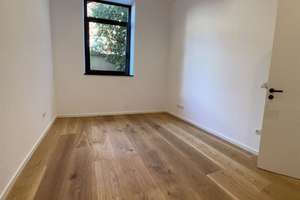 **Gelegenheit, Luxus-sanierte Ferienwohnung, ca. 500 Meter zur Theresienwiese ** – Die vollständige Adresse der Immobilie erhältst du vom Anbieter., 80336 Sankt Paul, München – Vorschaubild 3