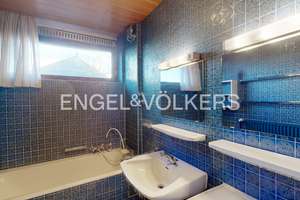 Großzügiges Architektenhaus mit Charme und Modernisierungspotenzial – Die vollständige Adresse der Immobilie erhältst du vom Anbieter., 65232 Taunusstein – Vorschaubild 26