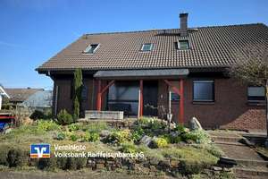 1-2 Familienhaus mit Wintergarten – Die vollständige Adresse der Immobilie erhältst du vom Anbieter., 56843 Irmenach – Vorschaubild 1