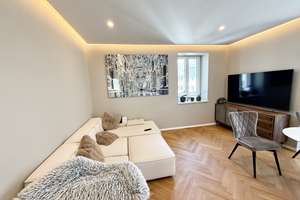 Luxuriöse 3-Zimmer-Wohnung mit Balkon in der Au