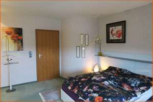 Wohnkomfort auf zwei Ebenen: Großzügige 140 qm Maisonette-Wohnung – Friedhofstraße 22, 27576 Klushof, Bremerhaven – Vorschaubild 10
