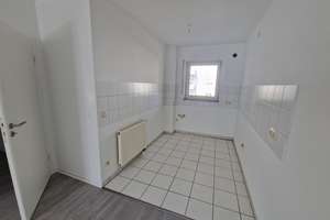 WBS erforderlich:  2 ZKB Wohnung mit Balkon – Die vollständige Adresse der Immobilie erhältst du vom Anbieter., 33649 Brackwede, Bielefeld – Vorschaubild 4