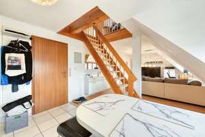 +++ Am Rosensteinpark - DG (4.OG ohne Aufzug) mit Studio - inklusive EBK - vermietet, 5% Rendite +++ – Sarweystraße 2, 70191 Nordbahnhof, Stuttgart – Vorschaubild 9