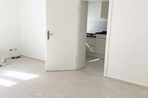 Helle Wohnung mit schöner Terrasse in Top-Lage von Düsseldorf-Oberkassel – provisionsfrei – 40545 Oberkassel, Düsseldorf – Vorschaubild 13