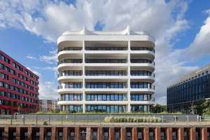 WATERFRONT LIVING IN BERLIN – SPECTACULAR RIVER VIEWS & SOUTH-FACING TERRACE – Stralauer Allee 5, 10245 Friedrichshain, Berlin – Vorschaubild 15