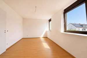 Erstbezug nach Kernsanierung – Modernes Reihenmittelhaus mit Garten, Wärmepumpe & 2 Stellplätzen – Die vollständige Adresse der Immobilie erhältst du vom Anbieter., 50827 Ossendorf, Köln – Vorschaubild 10